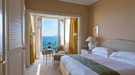  Carlton Cannes, A Regent Hotel 